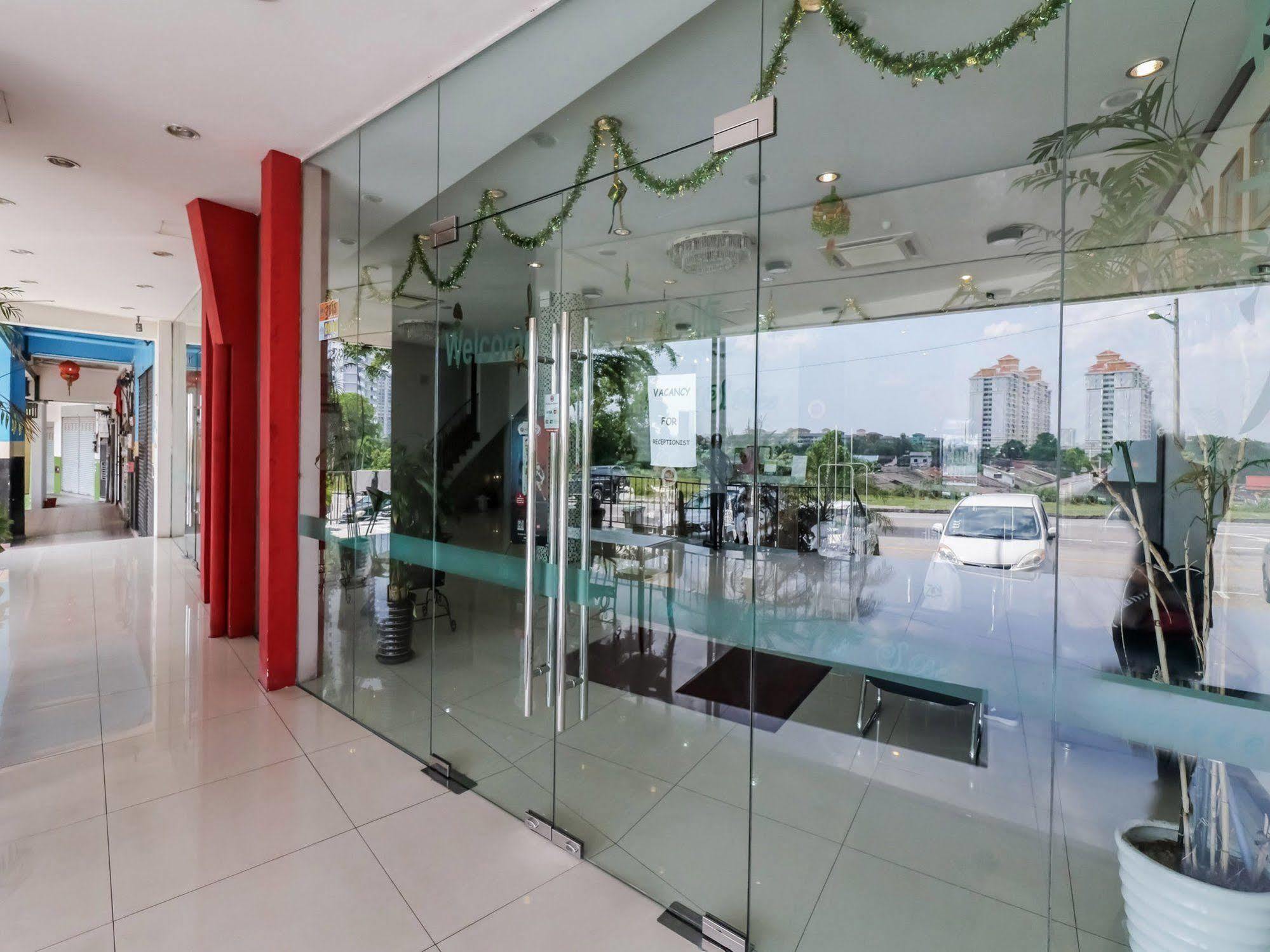 Nida Rooms Johor Dataran Central Джохор-Бару Экстерьер фото